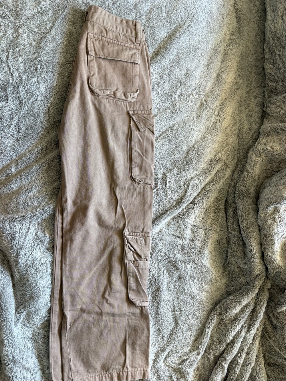 Cargo Pants in Light Brown - Durable Work/Utility Style